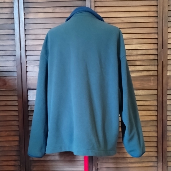 Basic Editions Jacket - Picture 2 of 3